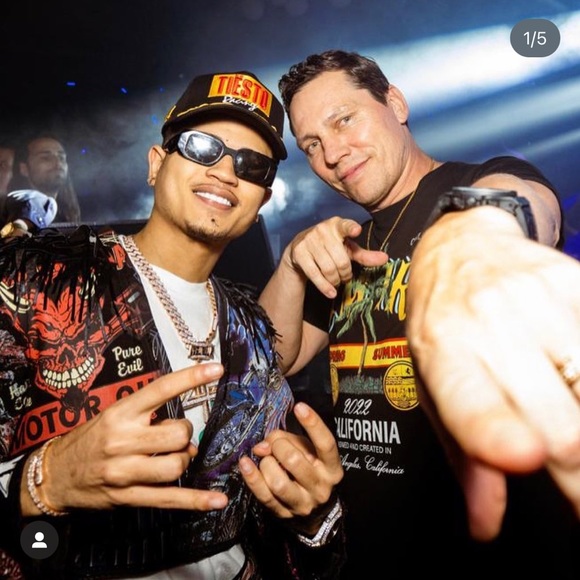 Tiësto Racing F1 Hat SIGNED by Tiesto - Picture 7 of 10